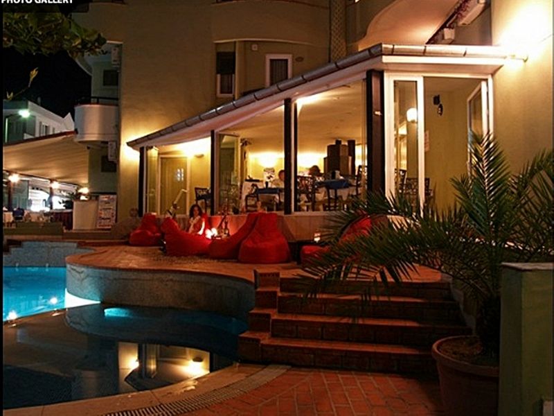 Bade Hotel Кемер Зручності фото
